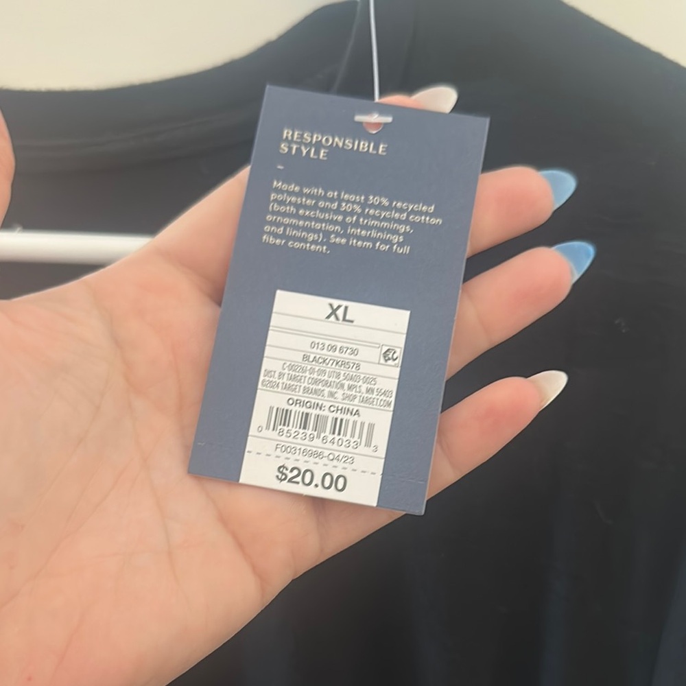 Universal Thread Black Dress - Picture 3 of 5